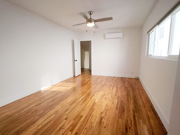 4th image of 1951 Selby Ave #7