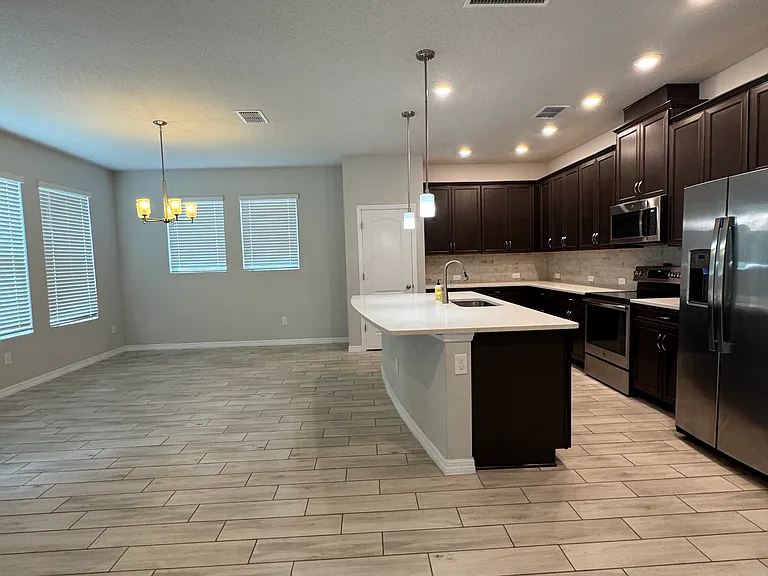 4318 Hibiscus Bloom Dr — Photo 3