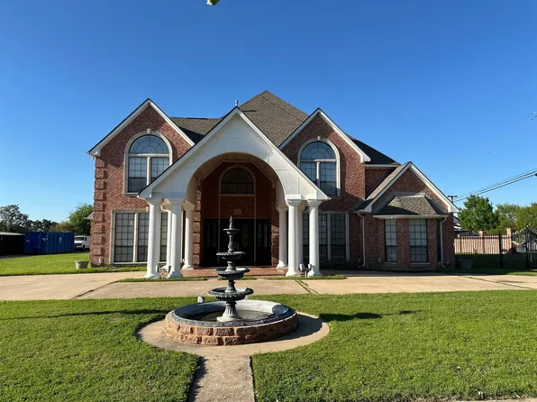 1301 Wyndmere Dr, Desoto, TX 75115