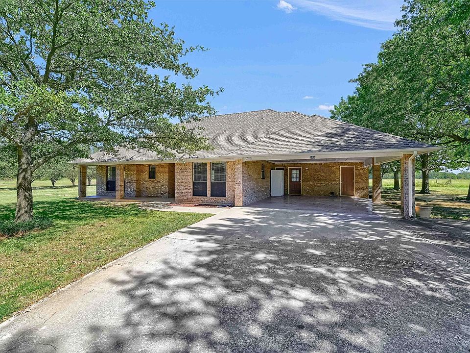 1st image of 586 Cedar Crst
