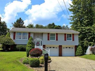 81 Observatory St, Manor, PA 15665