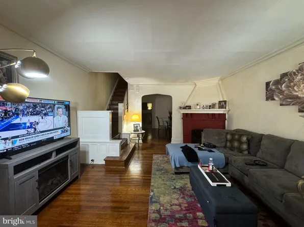 6030 Nassau Rd, Philadelphia, PA 19151