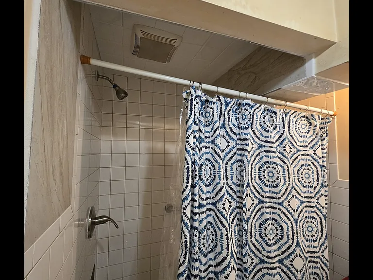 1651 Holland Ave #1 — Photo 12