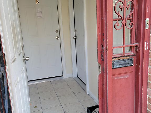 Entrance to units A & B