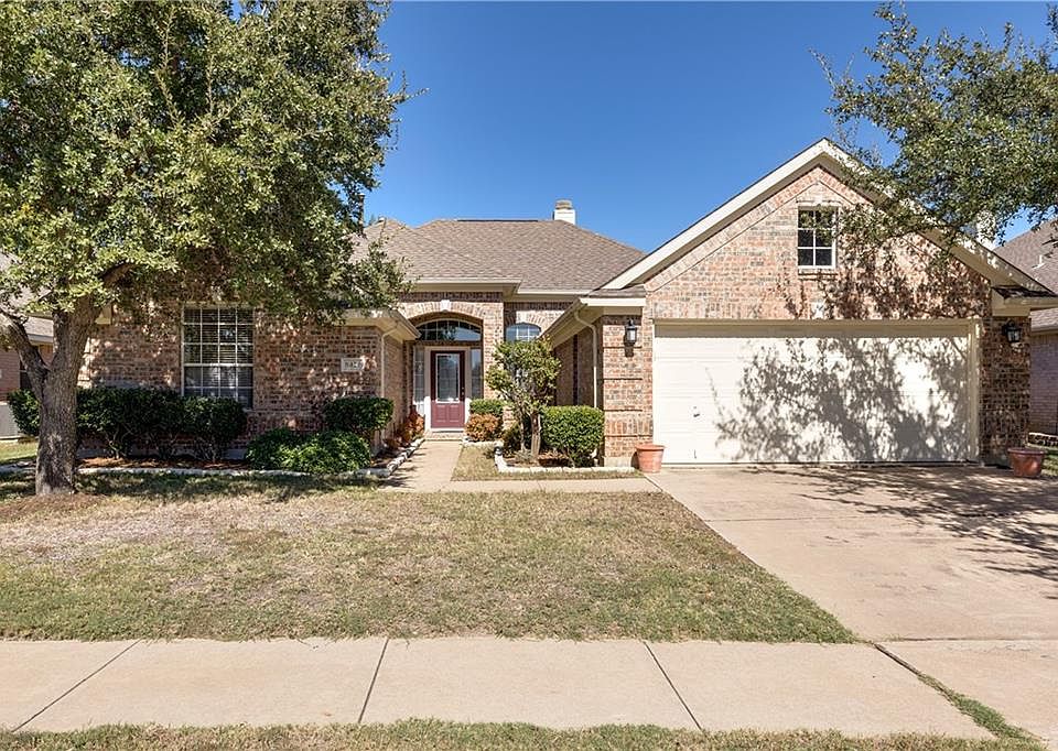 1st image of 8420 Emerald Cir
