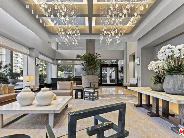 10560 Wilshire Blvd APT 1303, Los Angeles, CA 90024