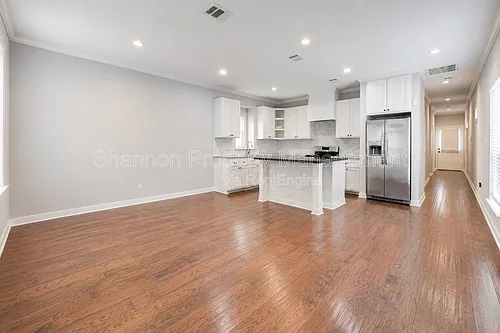 921 Kern St Photo 1
