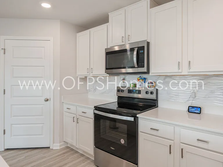 4627 Naval Ct — Photo 14
