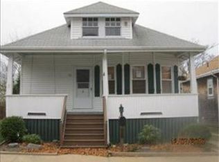 16 Garrison St, Fairhaven, MA 02719