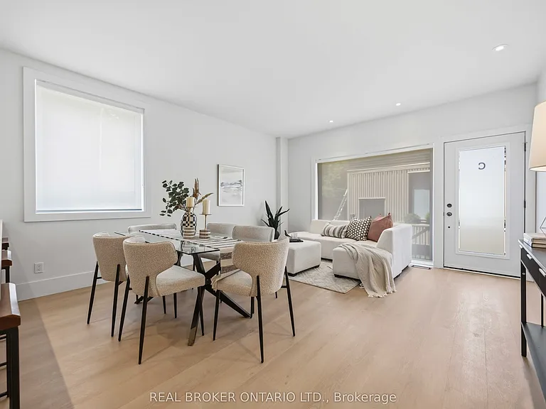 102 Boultbee Ave #C — Photo 23