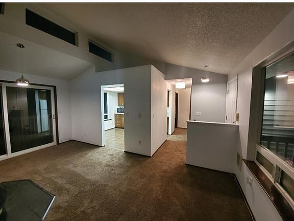 4th image of 1008 Inglewood Ct SW #A & B
