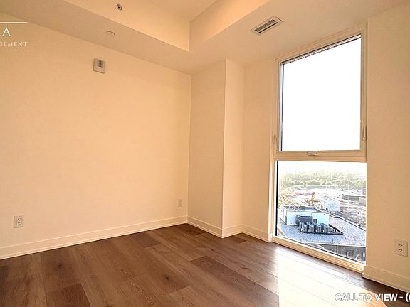 5th image of 33 Erie Ave #1516
