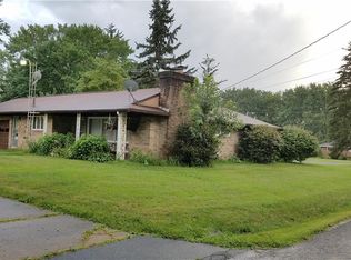 4848 Meadowlane Dr NW, Canton, OH 44709