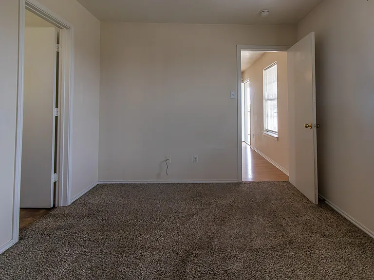 5710C Greengate Dr — Photo 22