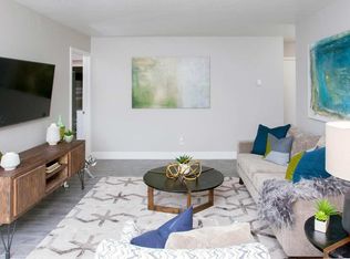 100 Masters Ct APT 2, Walnut Creek, CA 94598