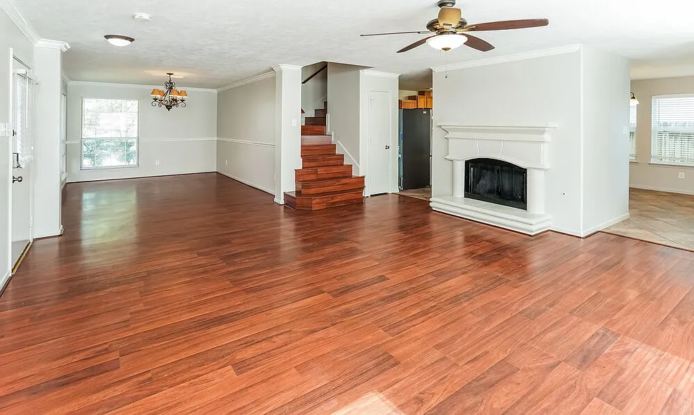 4 bed, 2.5 bath, 2174 sqft, $2,325 — Photo 4