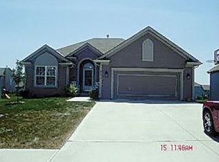 8133 NE 98th St, Kansas City, MO 64157