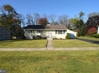 205 Wood Ln, Reading, PA 19606