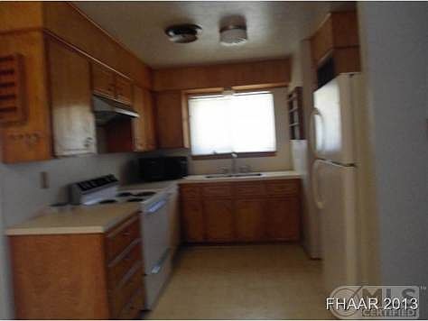 A good view of the kitchen