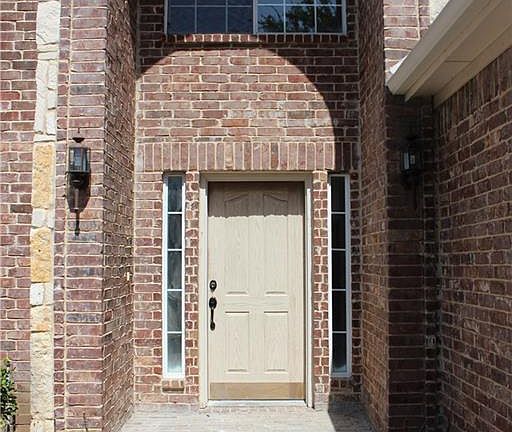 2nd image of 6612 Crestwood Ct