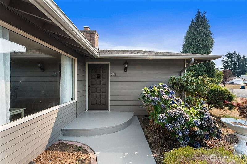 2nd image of 29014 111th Avenue SE
