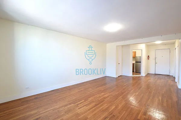 Rented by null | media 9