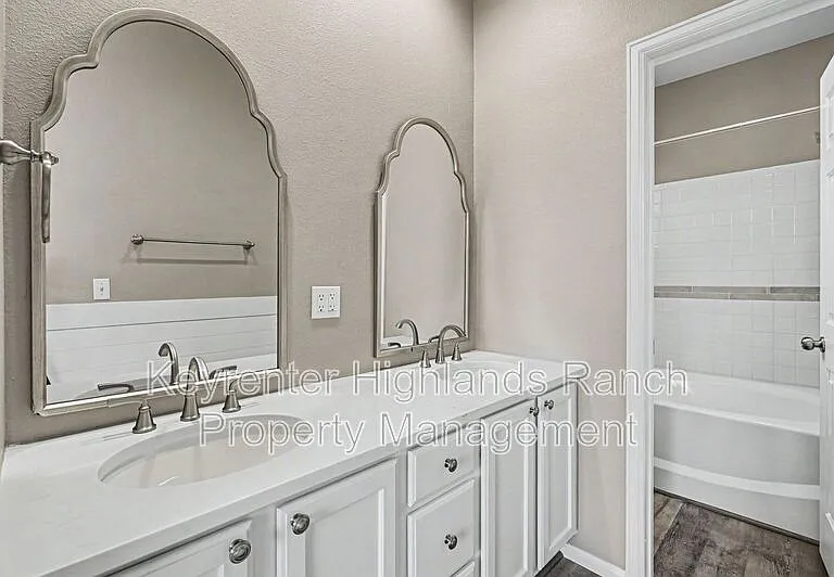 1339 Carlyle Park Cir — Photo 10