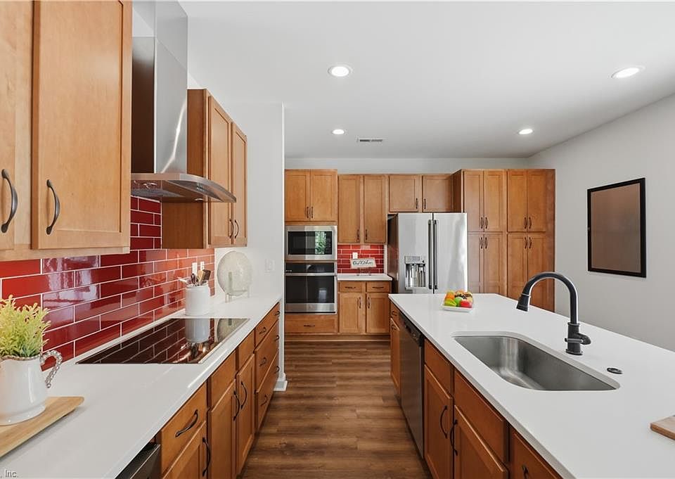 1st image of 1008 Paragon Way #D