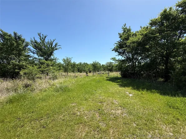 113327 S 4135th Rd, Eufaula, OK 74432