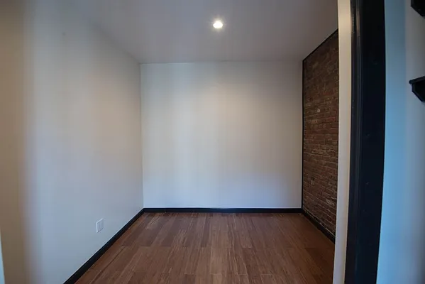 Rented by AD Real Estate Investors | media 27