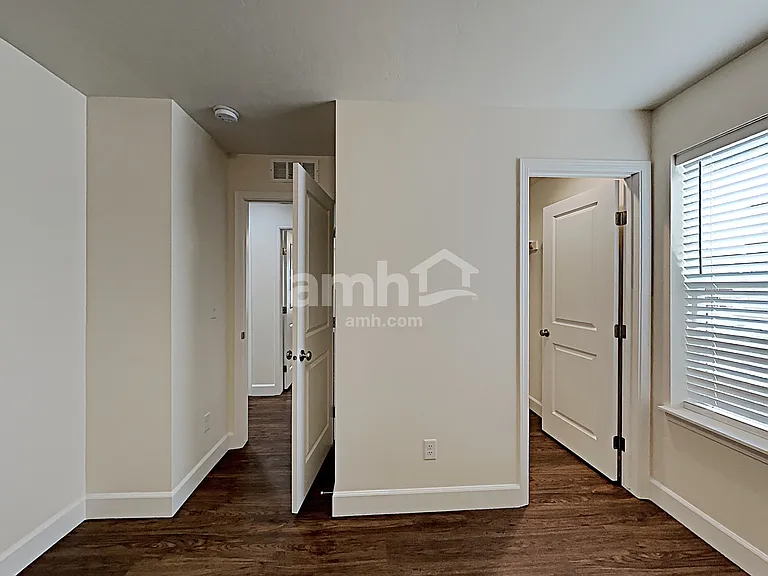 1507 S Horton St — Photo 14