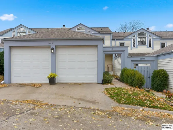 10757 Berry Plz, Omaha, NE 68127