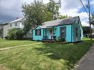 3805 Smith St, Fort Wayne, IN 46806