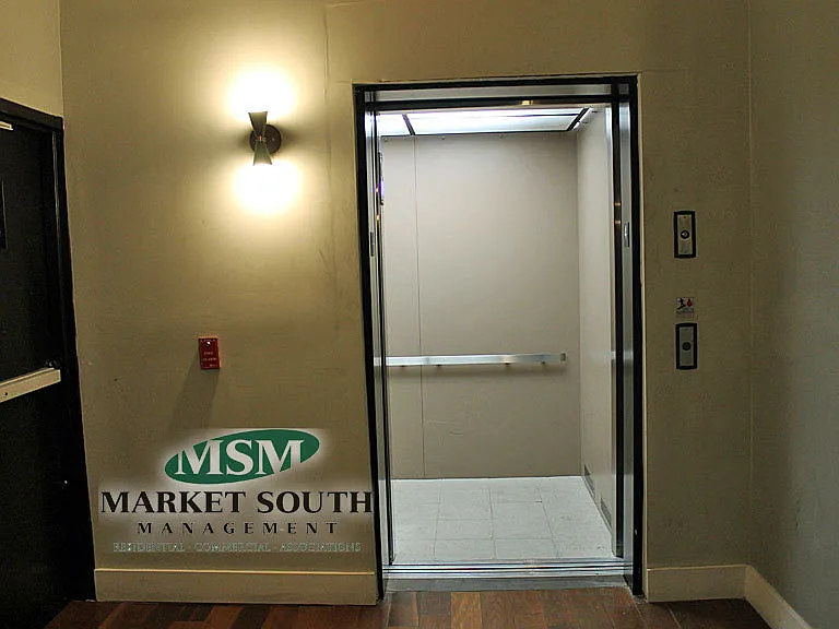 5 W Broughton St #404 — Photo 9