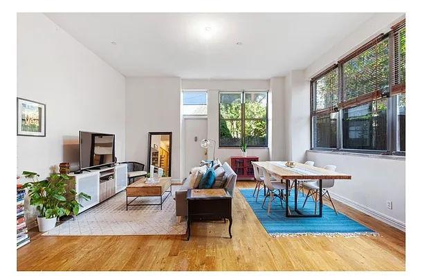 Rented by Dream Space Realty | media 15