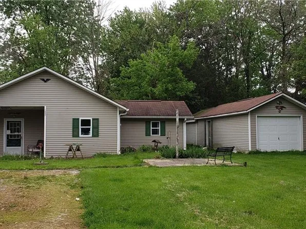 1032 Avenue St E, Greencastle, IN 46135