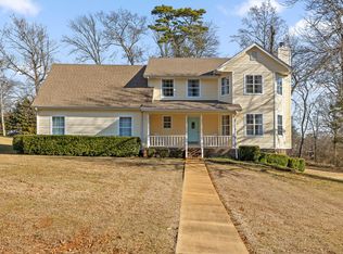 7701 Diamondhead Dr, Ooltewah, TN 37363