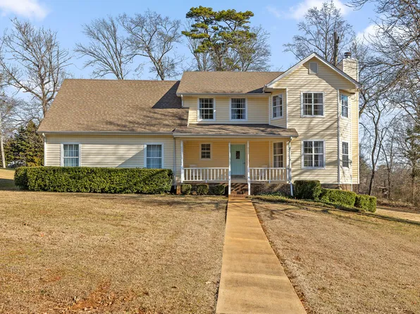 7701 Diamondhead Dr, Ooltewah, TN 37363