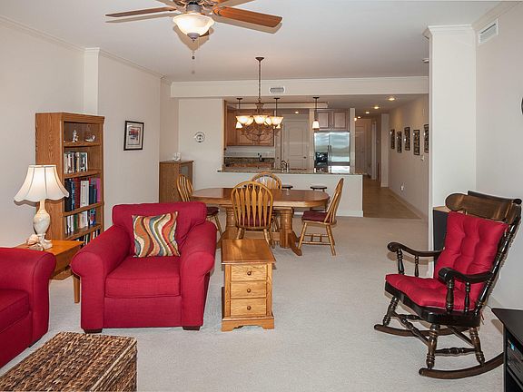 4th image of 525 3RD Street N #509