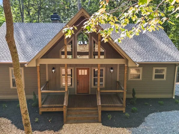 5 Oracle Ct, Ellijay, GA 30540