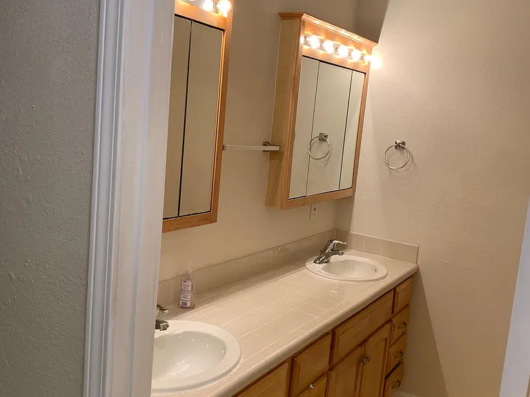 23 Nicola Dr — Photo 8