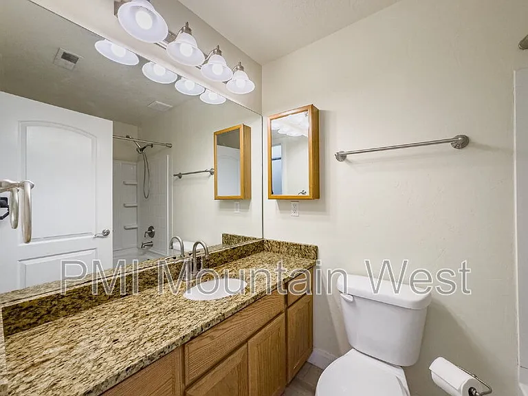 2779 W 5525 S #E-25 — Photo 23