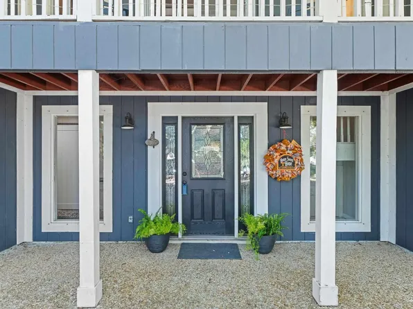 4003 Bay Pointe Dr, Gulf Breeze, FL 32563