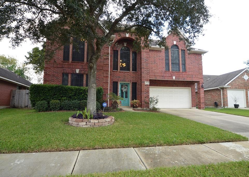1st image of 2714 Safe Harbour Cir