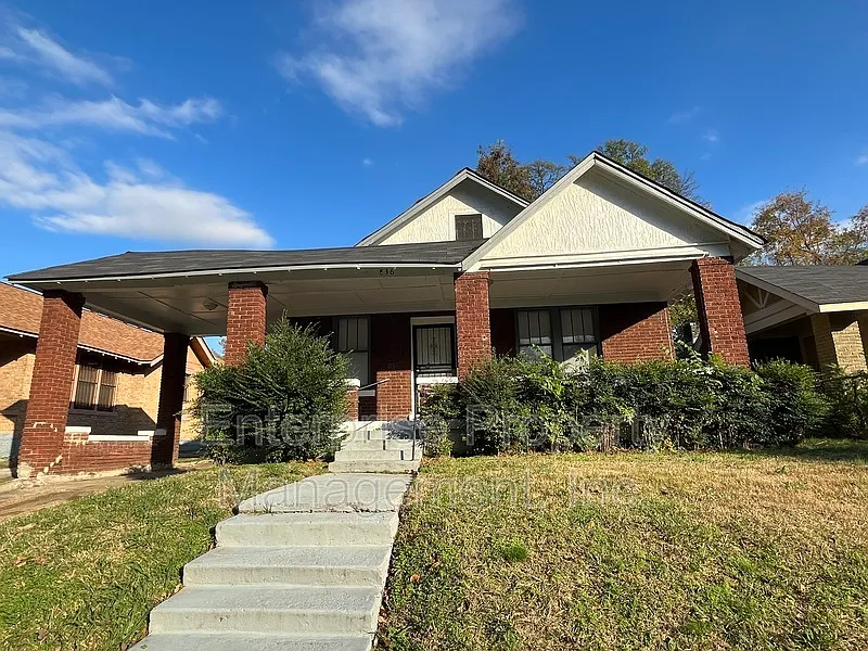 3 bed, 1.0 bath, 1527 sqft, $1,250 — Photo 4