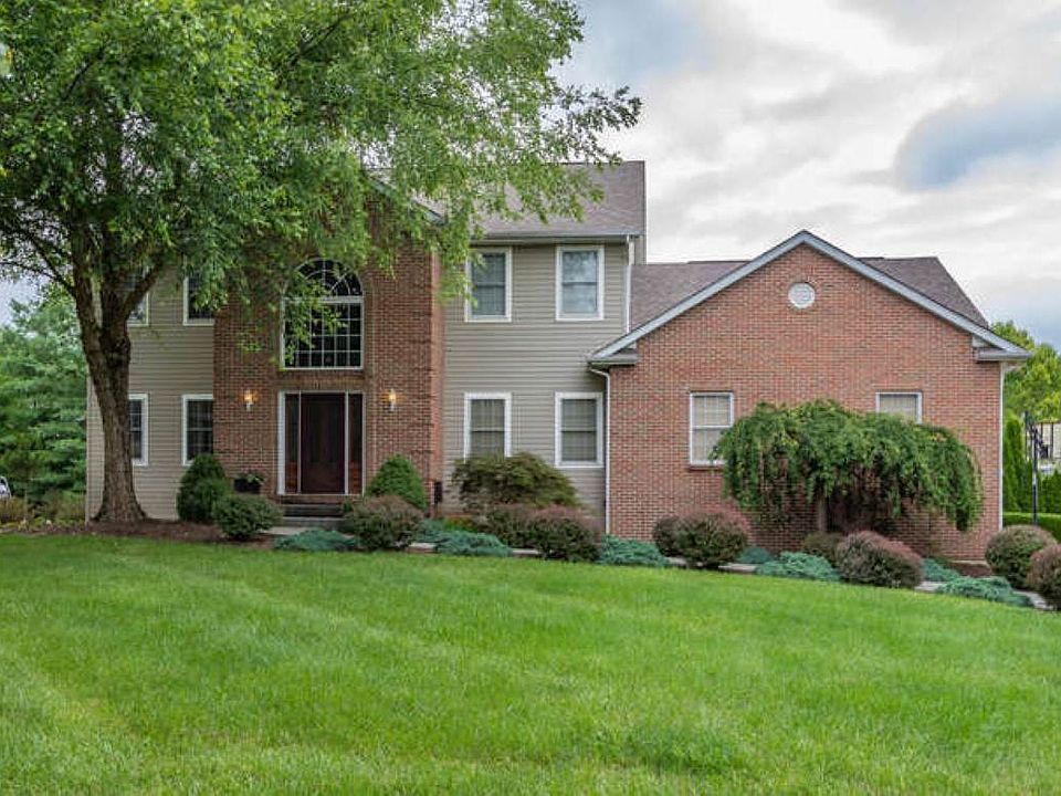 1st image of 2439 E Goldin Dr
