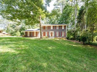 2191 Mountclaire Ct, Stone Mountain, GA 30087
