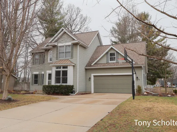 4365 Chateau West Dr, Hudsonville, MI 49426