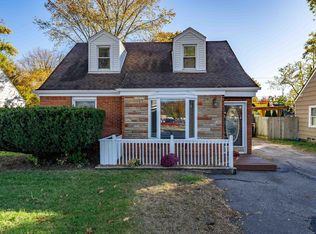 23078 Orchard Lake Rd, Farmington, MI 48336