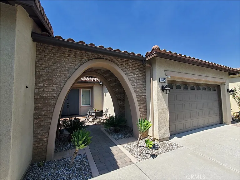 36124 Eagle Ln — Photo 2